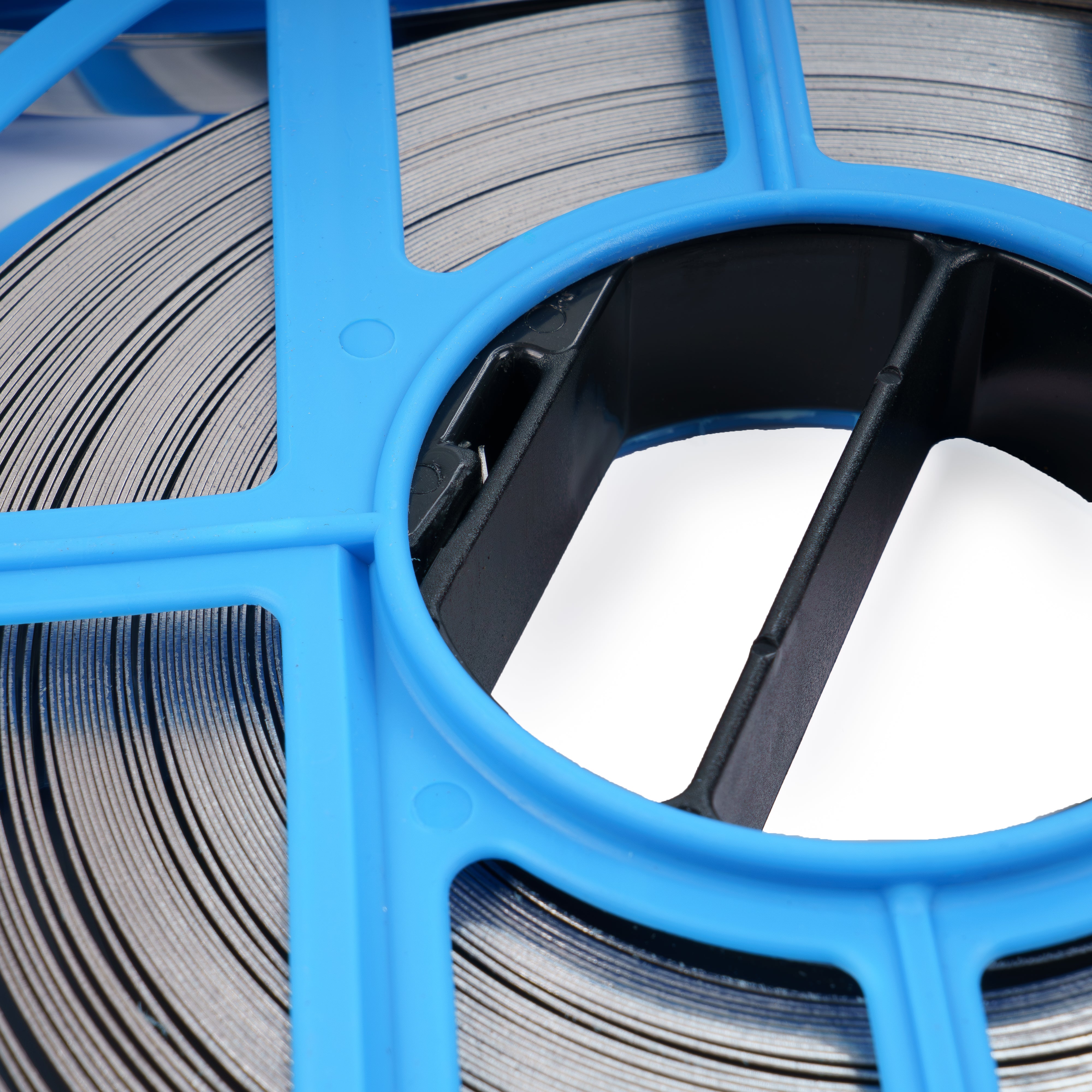 30 Metre Roll of Stainless Steel Sign Banding - 13mm - Image 4