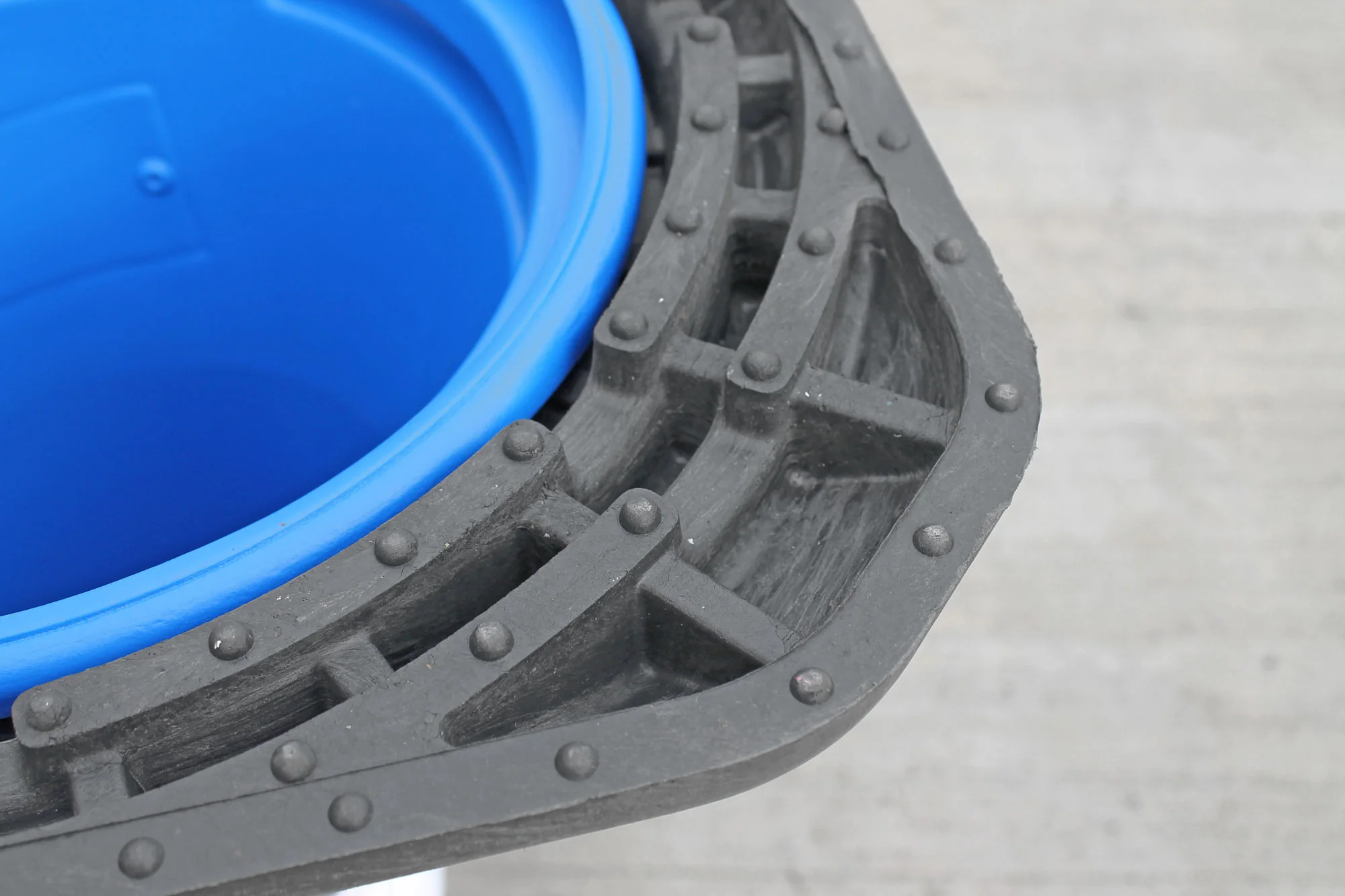 Blue Traffic Cones 500mm, 750mm, 1000mm Road Cones JSP Dominator - Image 3