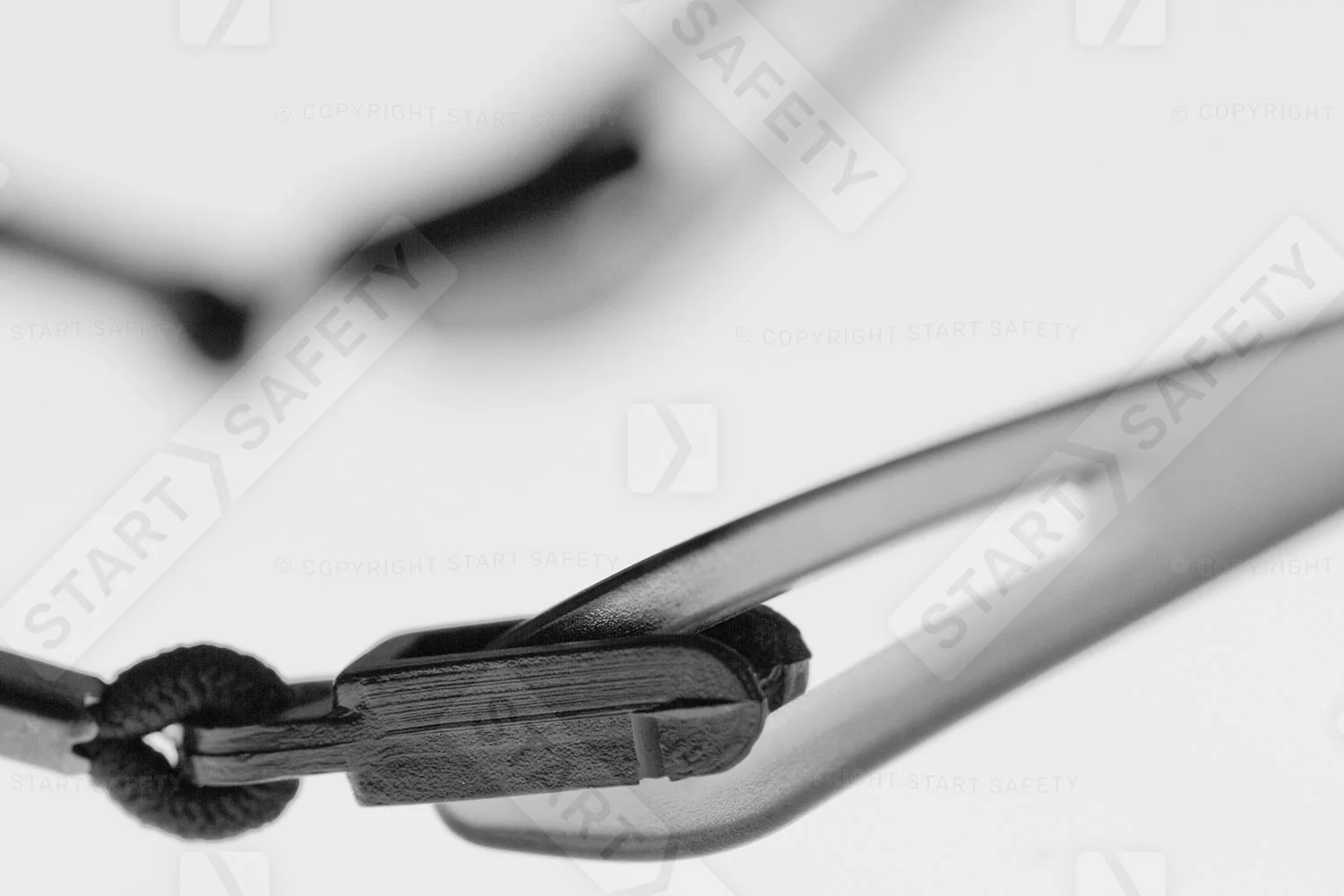 JSP Stealth Lightweight Safety Specs | 16g - Image 4