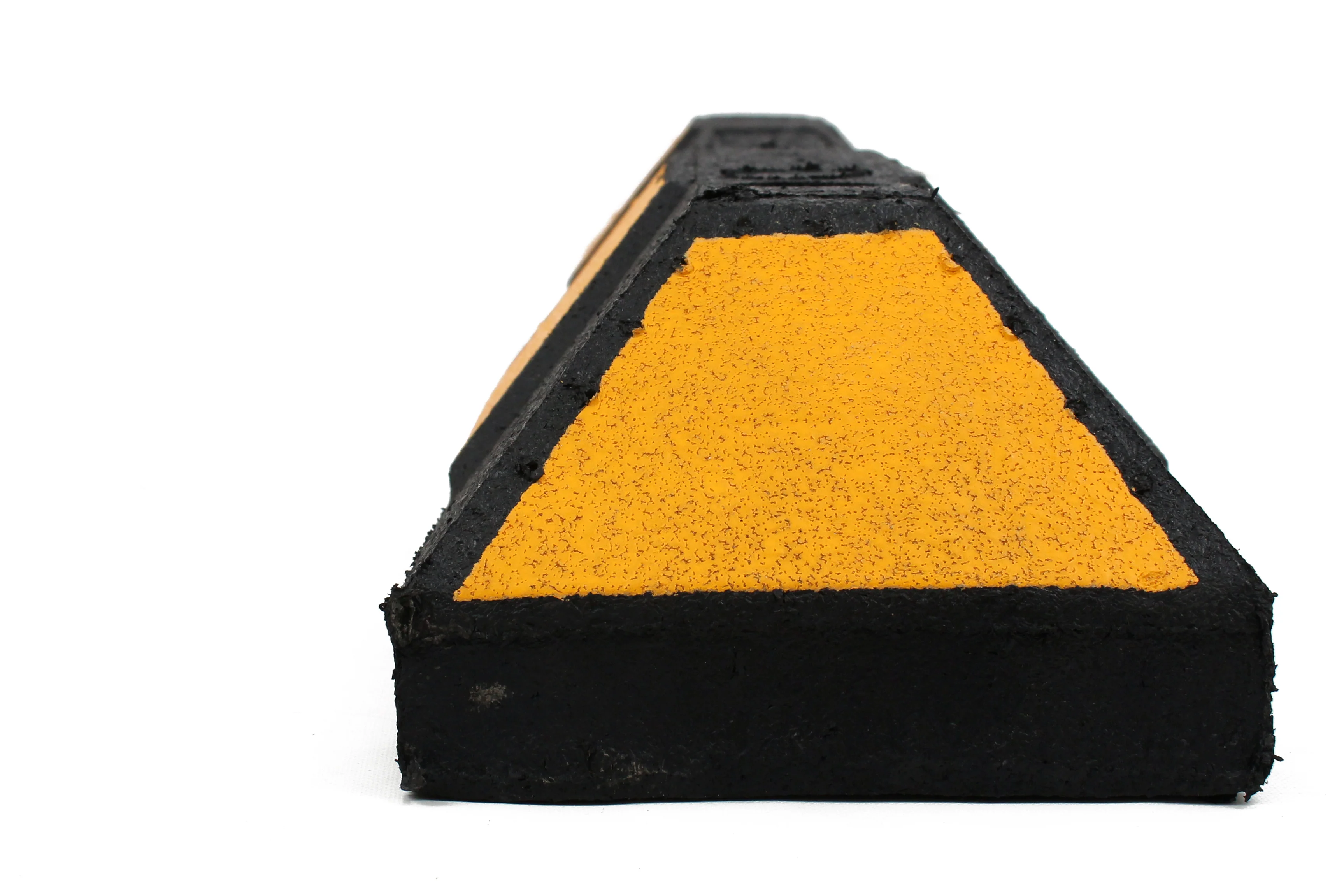 Park-it 900mm Rubber Wheel Block / Stop With Fixings - Image 6