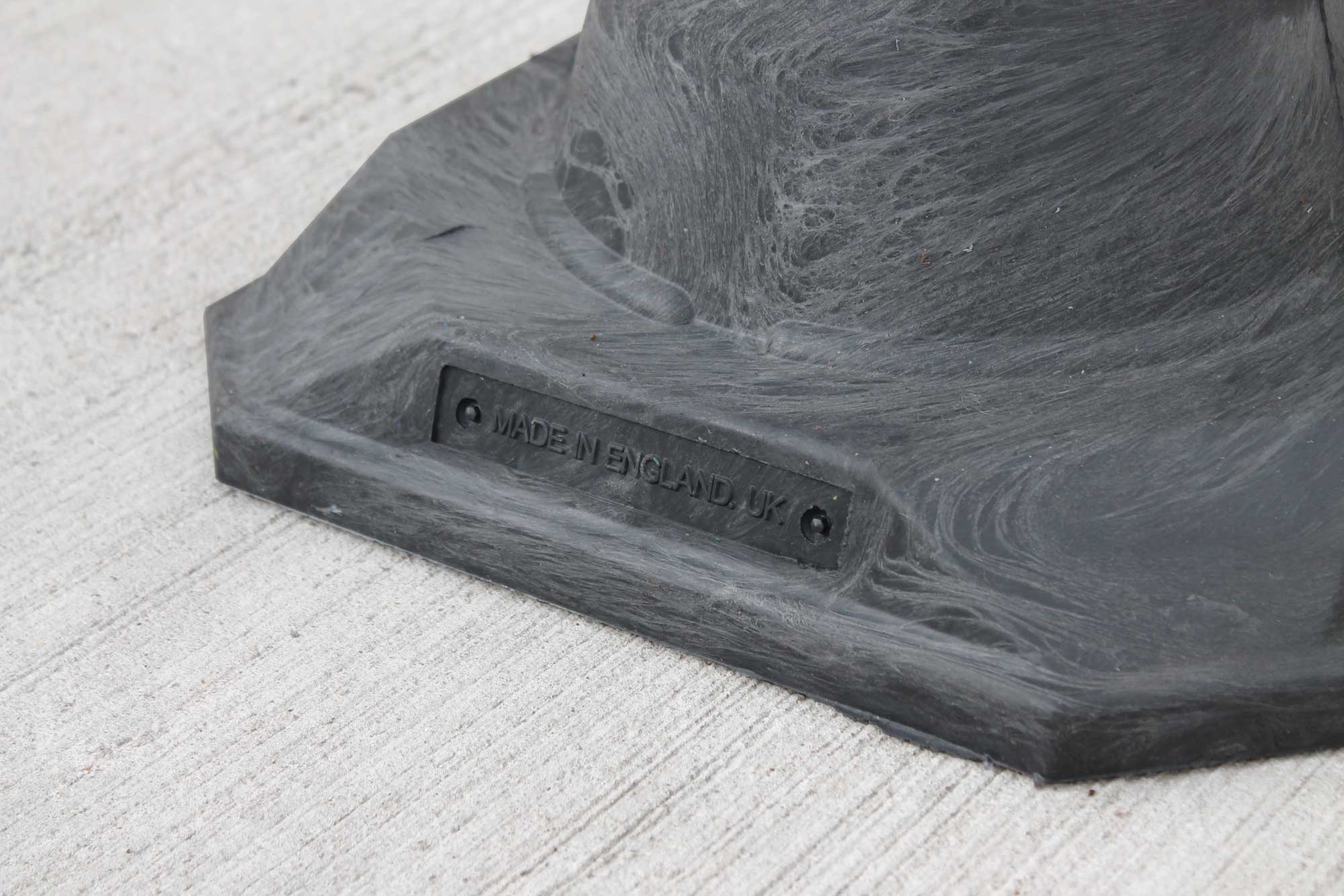 JSP RoadHog One Piece Traffic Cones 750mm - Image 5