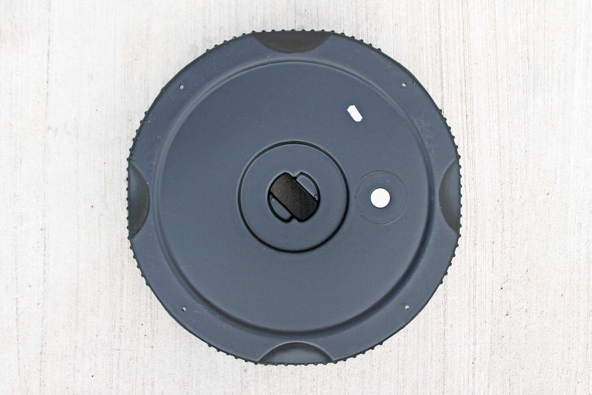 Skipper Barrier Post and Base System with Reflective Strips - Image 7