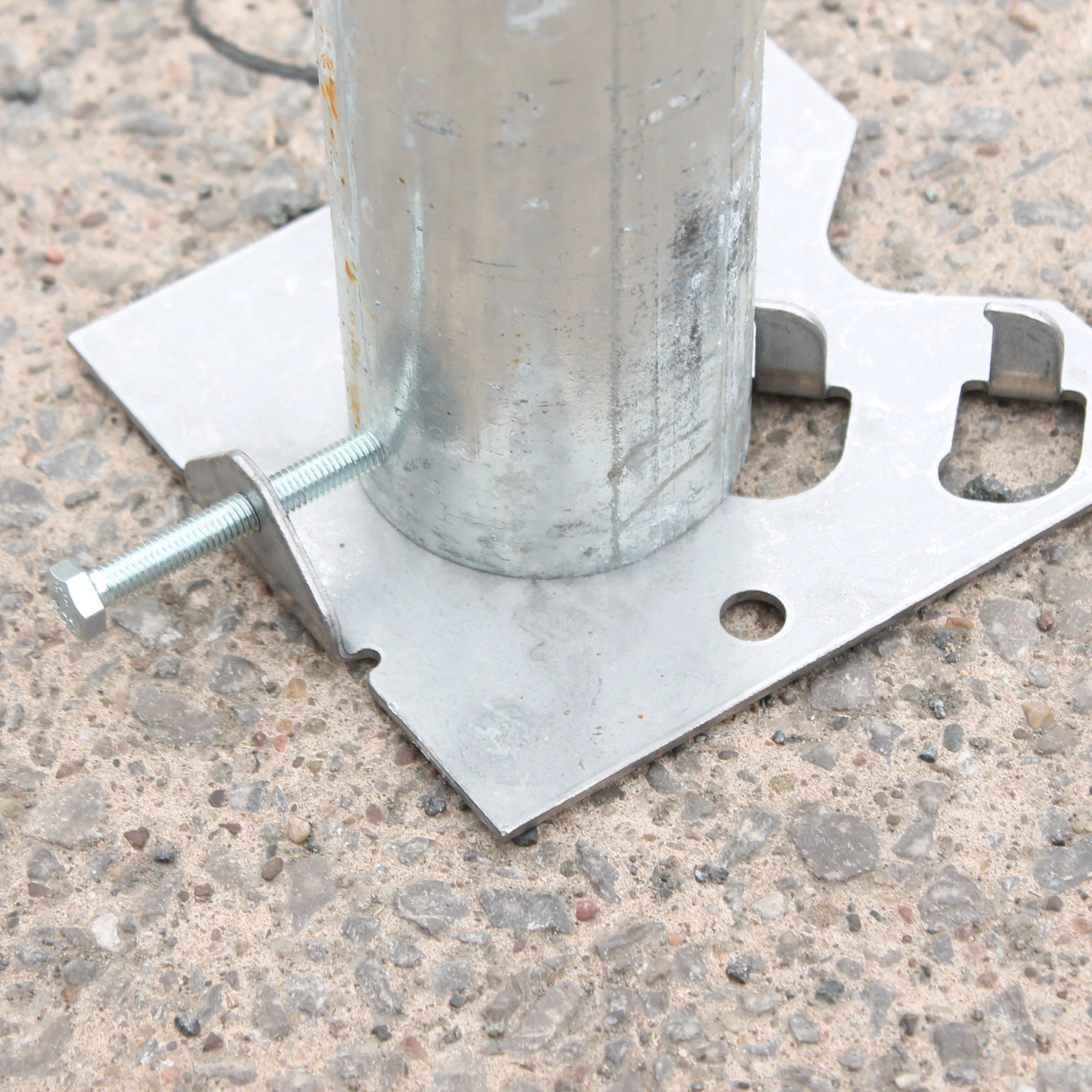 Universal Sign Post Base Plate - Image 3