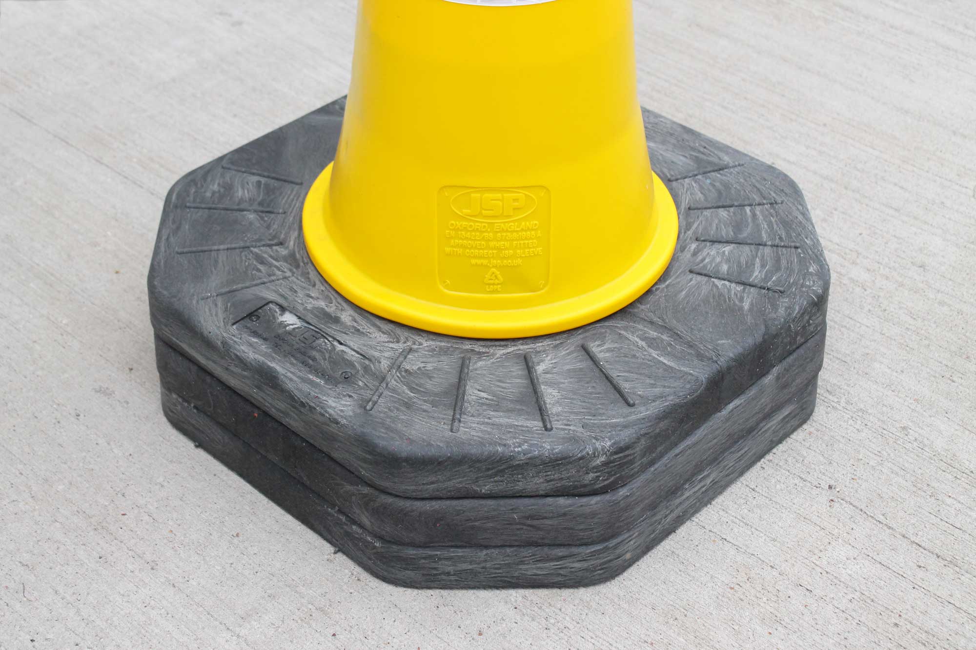 Yellow Traffic Cones 500mm, 750mm, 1000mm Road Cones JSP Dominator - Image 5